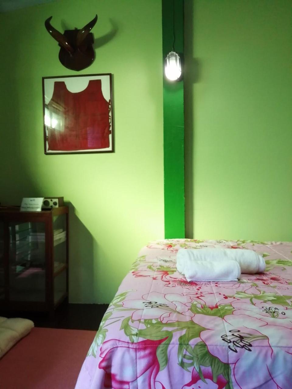 Baan Tepa Boutique House Bed and Breakfast Μπανγκόκ Εξωτερικό φωτογραφία